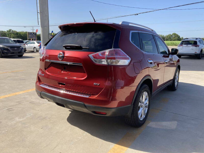 2016 Nissan Rogue SV