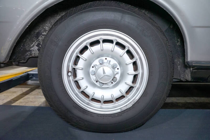 1978 Mercedes-Benz 280-Class