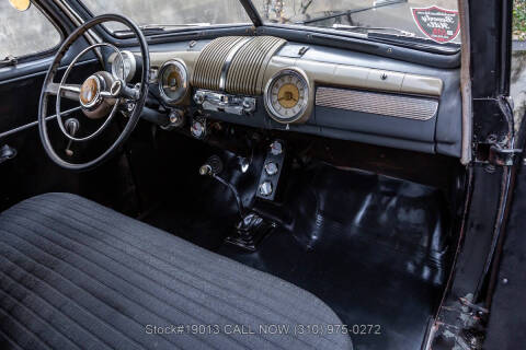 1948 Ford Super Deluxe