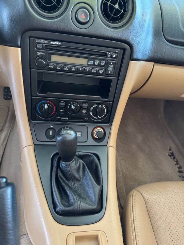 2001 Mazda MX-5 Miata LS