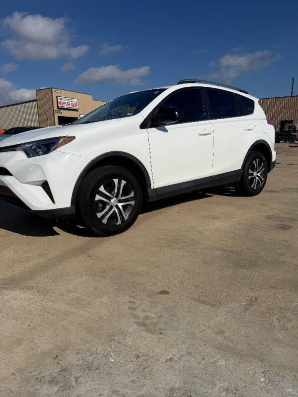 2017 Toyota RAV4 LE