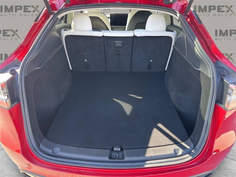 2023 Tesla Model Y Long Range