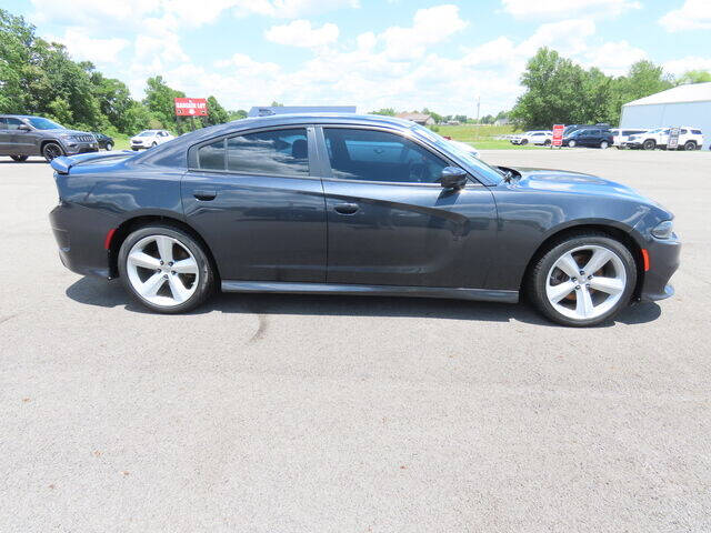 2019 Dodge Charger for sale at Modern Automotive Group LLC in Lafayette, TN