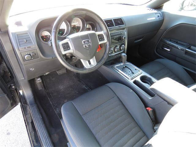 2014 Dodge Challenger SXT