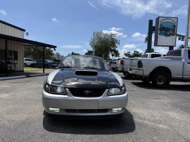 2004 Ford Mustang GT Deluxe