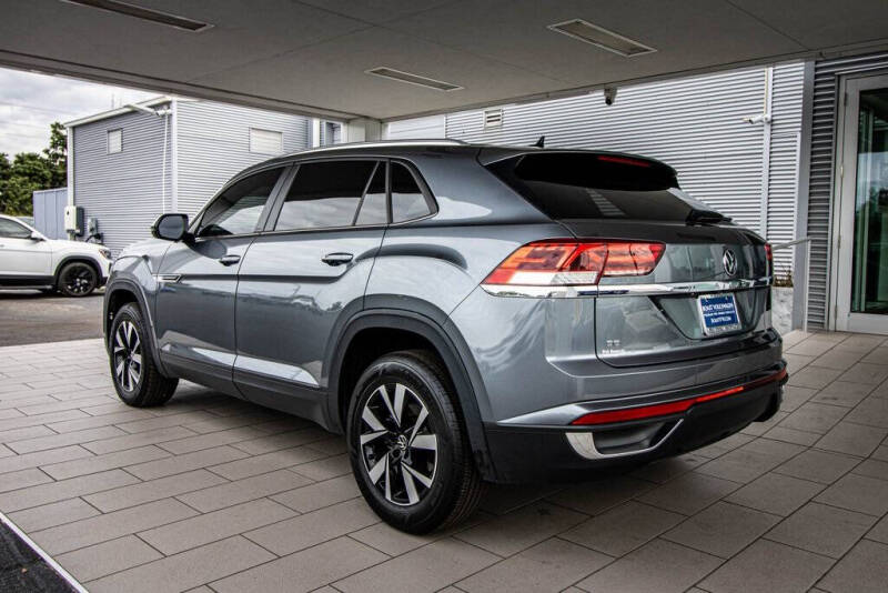 2023 Volkswagen Atlas Cross Sport SE