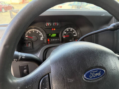2011 Ford E-Series E-250