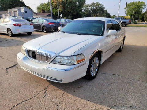 2003 Lincoln Town Car for sale at Clare Auto Sales, Inc. in Clare MI