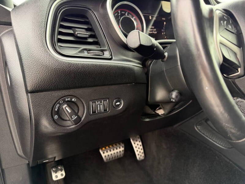 2015 Dodge Challenger R/T Scat Pack