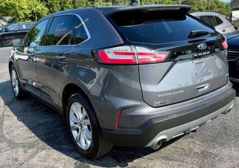 2022 Ford Edge Titanium