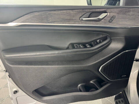 2023 Jeep Grand Cherokee L Overland