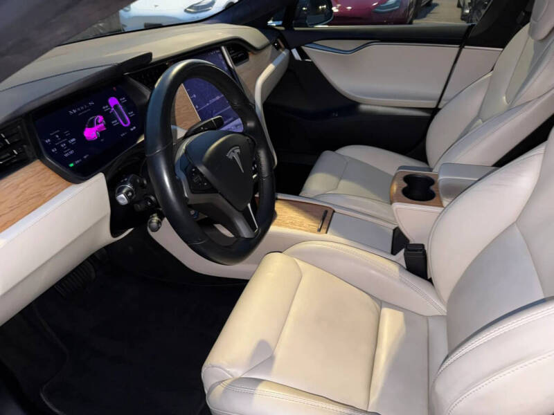 2020 Tesla Model S