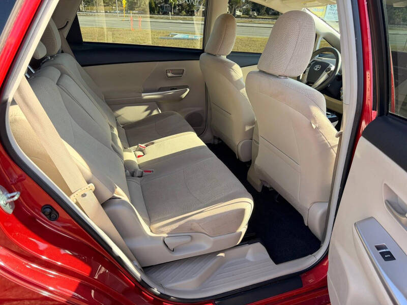 2013 Toyota Prius v Three