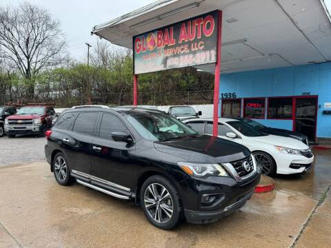 2018 Nissan Pathfinder for sale at Global Auto Sales and Service in Nashville TN
