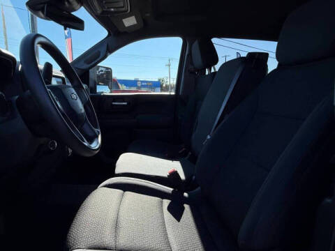 2024 Chevrolet Silverado 2500HD Custom