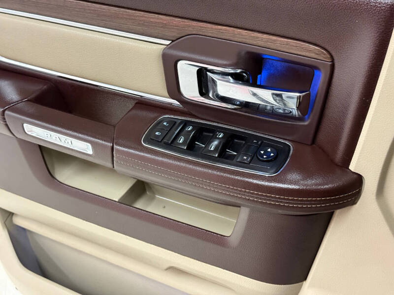 2015 RAM 1500 Laramie