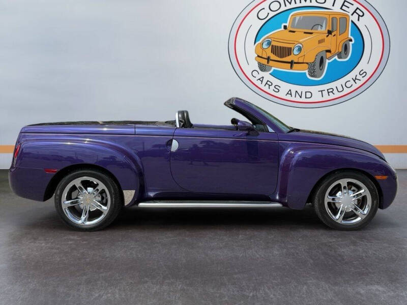 2004 Chevrolet SSR LS