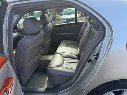 2003 Lexus LS 430