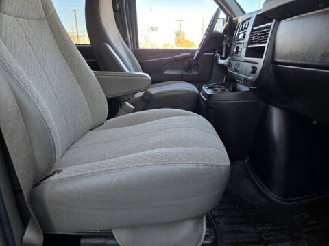 2014 Chevrolet Express LT 2500