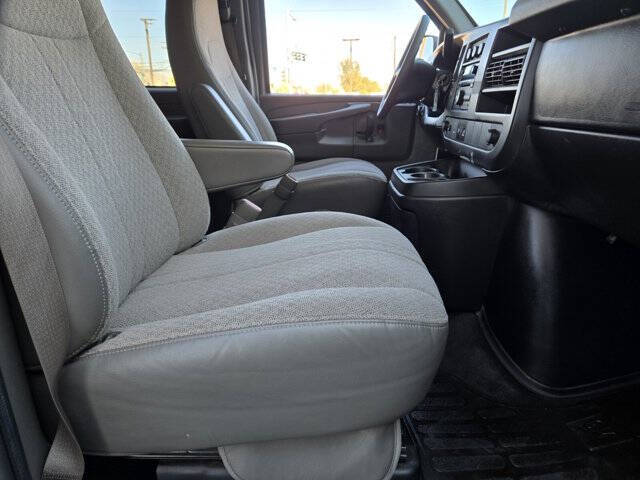 2014 Chevrolet Express LT 2500