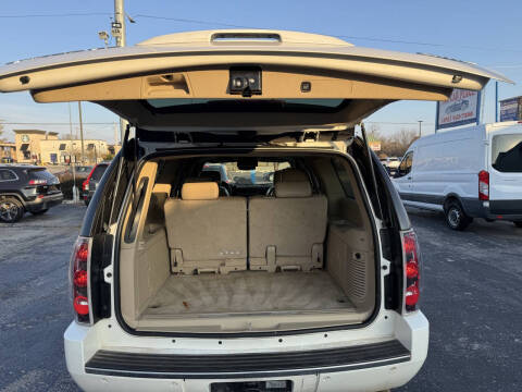 2011 GMC Yukon XL Denali