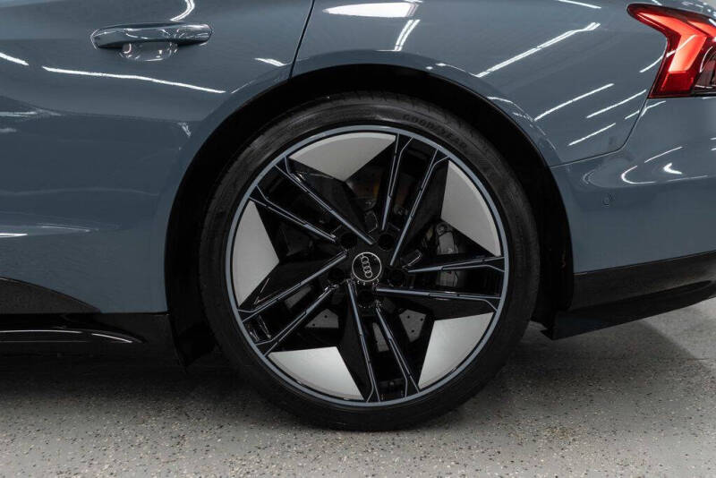 2023 Audi RS e-tron GT quattro