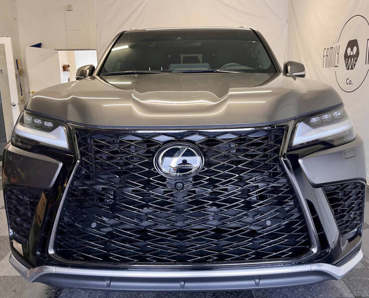 2024 Lexus LX 600 F SPORT Handling