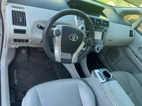 2012 Toyota Prius v Three