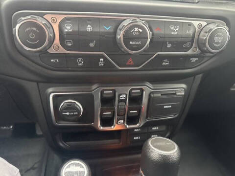 2023 Jeep Gladiator Sport