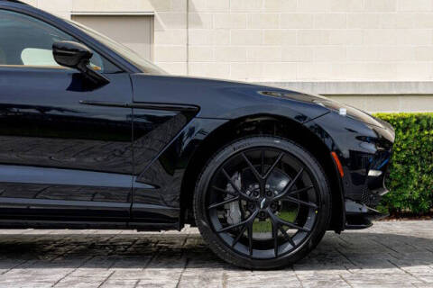 2025 Aston Martin DBX 707