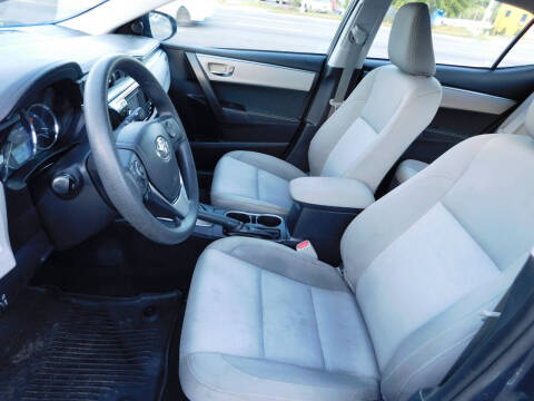 2016 Toyota Corolla LE