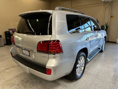 2010 Lexus LX 570