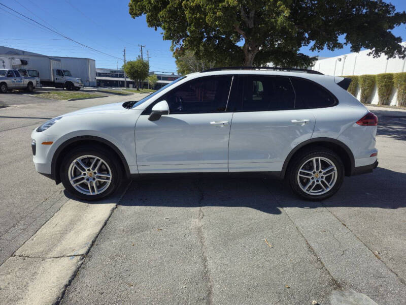 2016 Porsche Cayenne