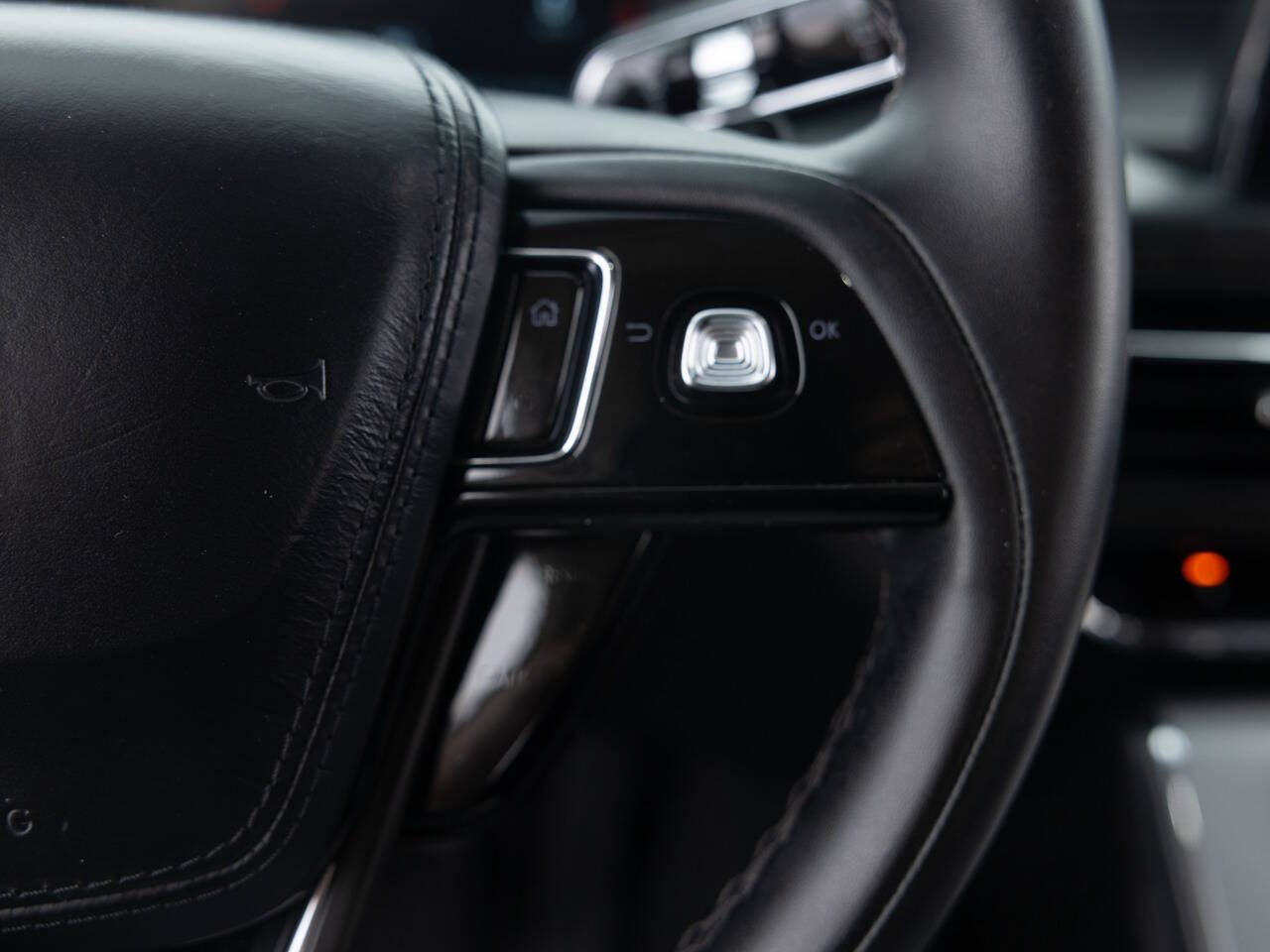 Used Car 2022 Lincoln Aviator  Livery Awd 4dr Suv For Sale Under $20,000 In Coal City, Illinois