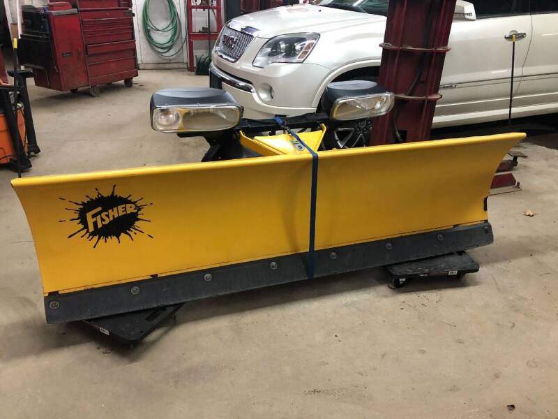  Fisher Minute Mount 2 for sale at Country Auto Repair Services in New Gloucester ME