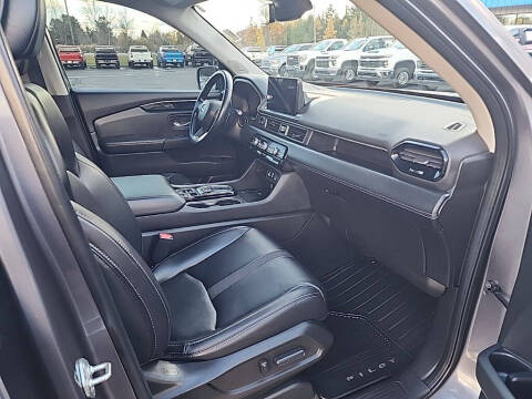 2023 Honda Pilot Touring