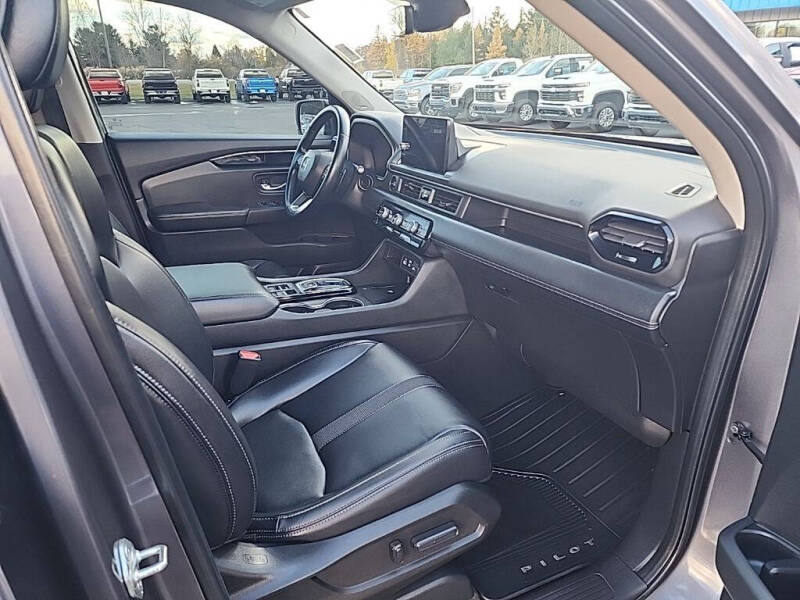 2023 Honda Pilot Touring