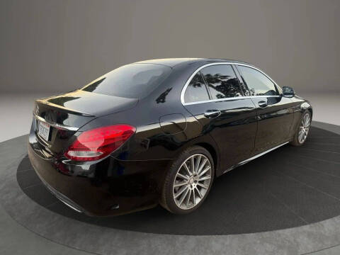 2016 Mercedes-Benz C-Class