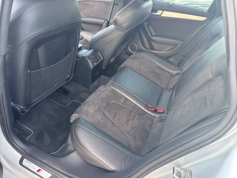 2013 Audi A4 2.0T quattro Prestige