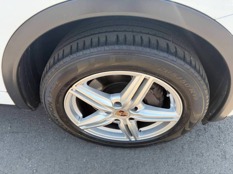 2013 Porsche Cayenne