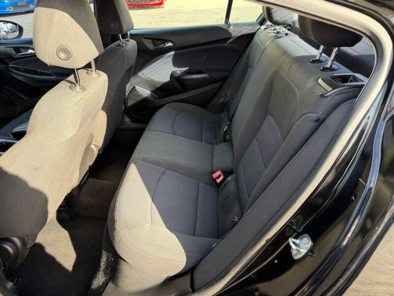 2018 Chevrolet Cruze LS Auto