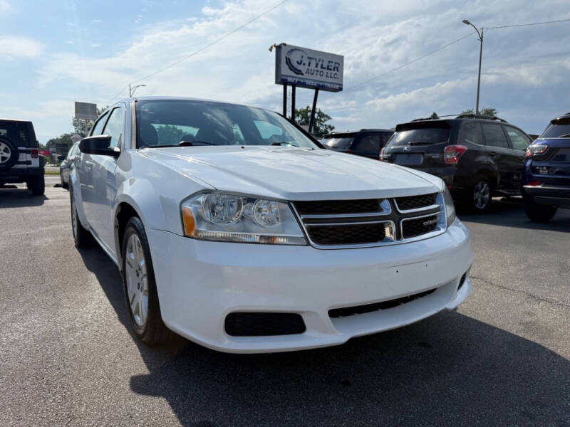 2011 Dodge Avenger Express's photo