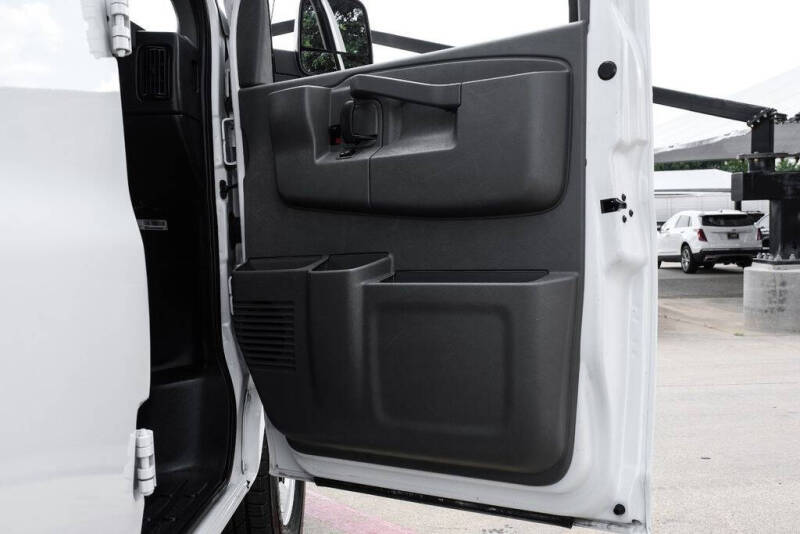 2021 Chevrolet Express 2500
