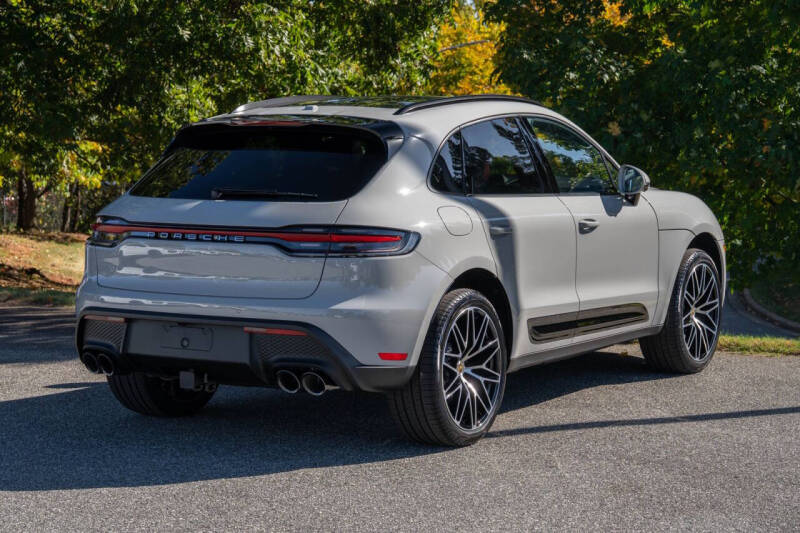 2026 Porsche Macan