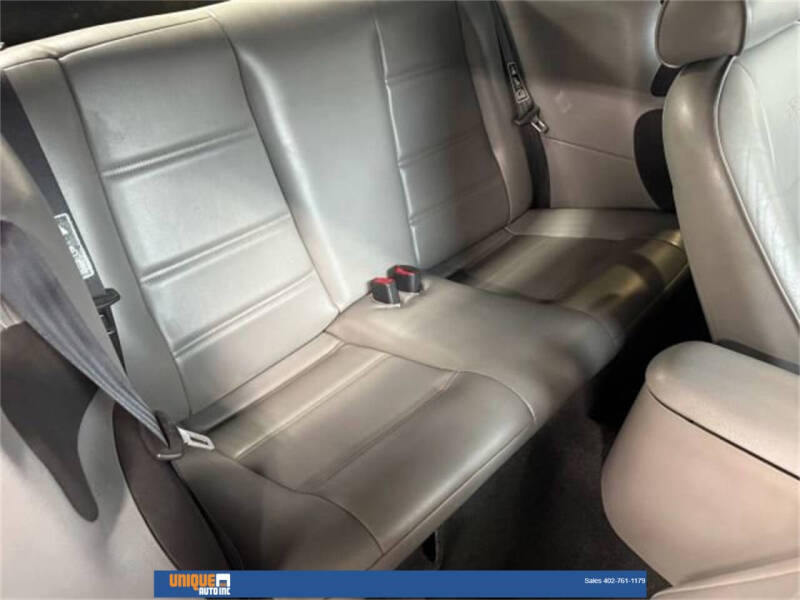 2002 Ford Mustang Deluxe