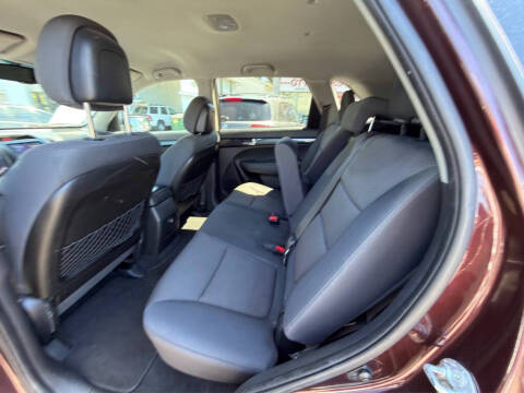 2013 Kia Sorento LX