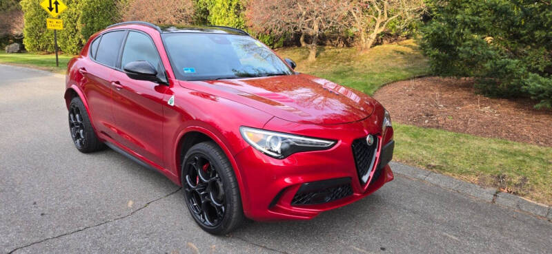 2023 Alfa Romeo Stelvio Quadrifoglio