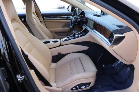 2018 Porsche Panamera 4 E-Hybrid