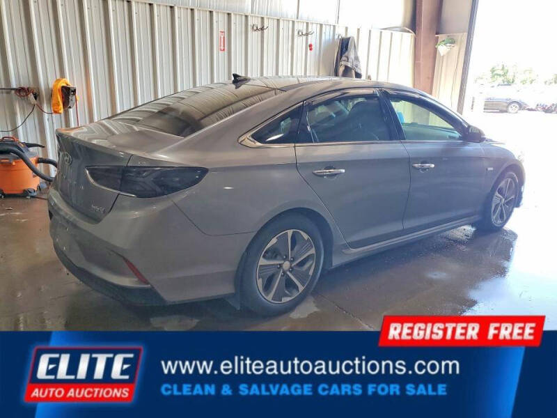 2018 Hyundai Sonata Hybrid