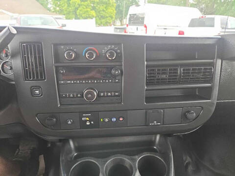 2021 Chevrolet Express 2500